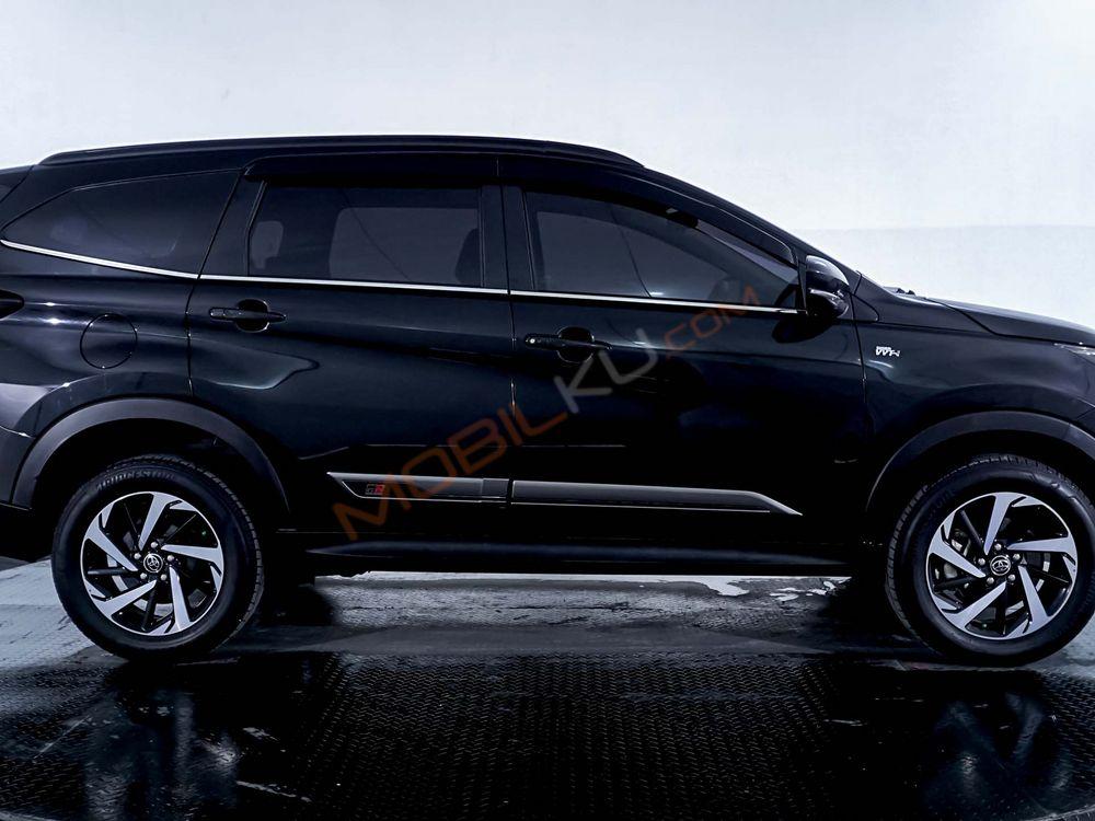 Mobil Toyota Rush 2022