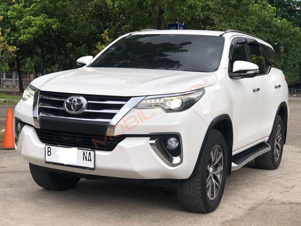 Mobil Toyota Fortuner 2017