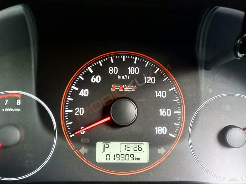 Mobil Honda Brio 2021