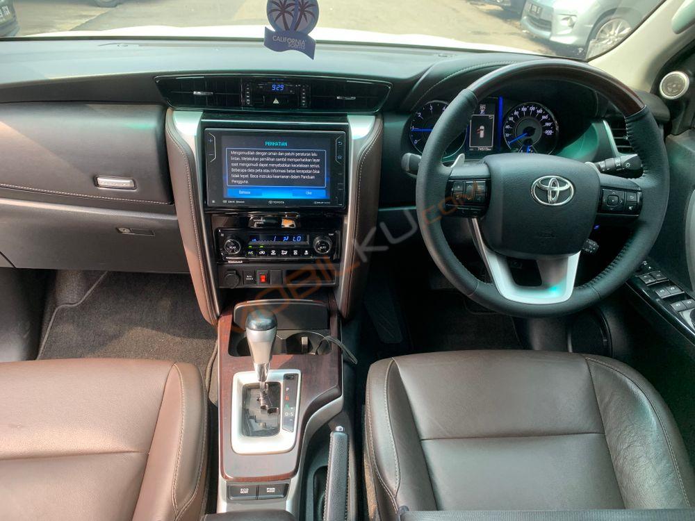 Mobil Toyota Fortuner 2019