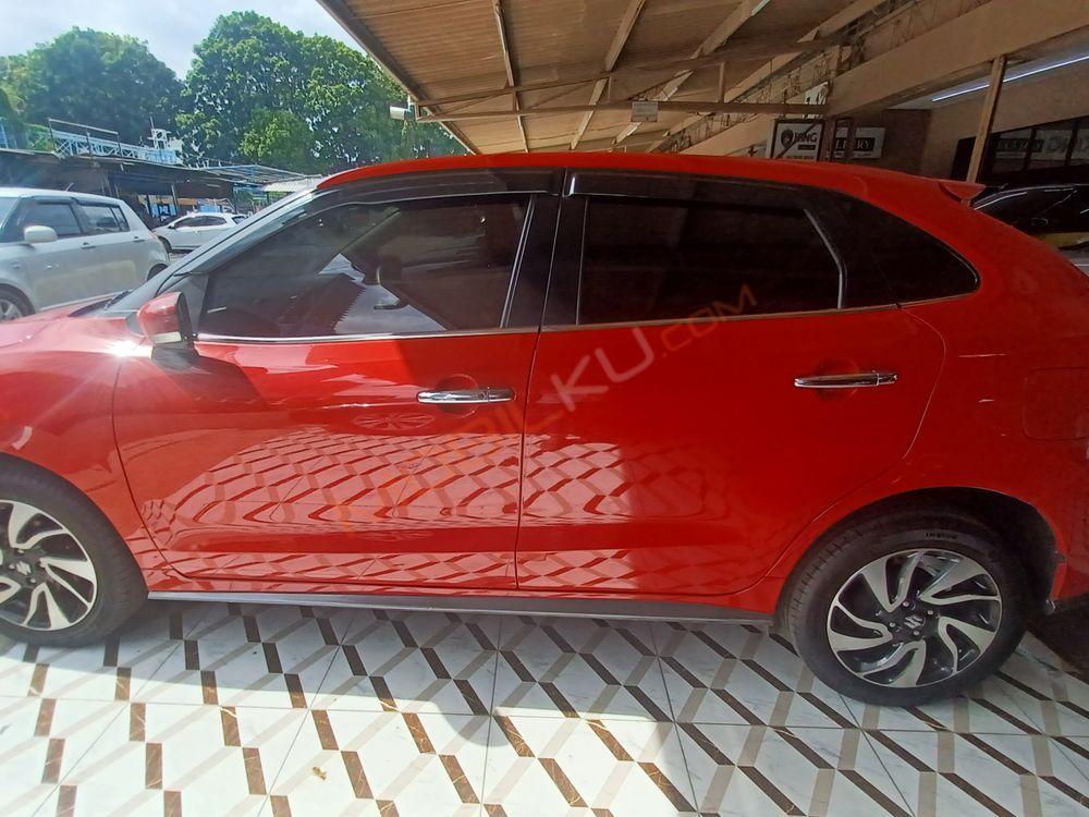 Mobil Suzuki Baleno 2019