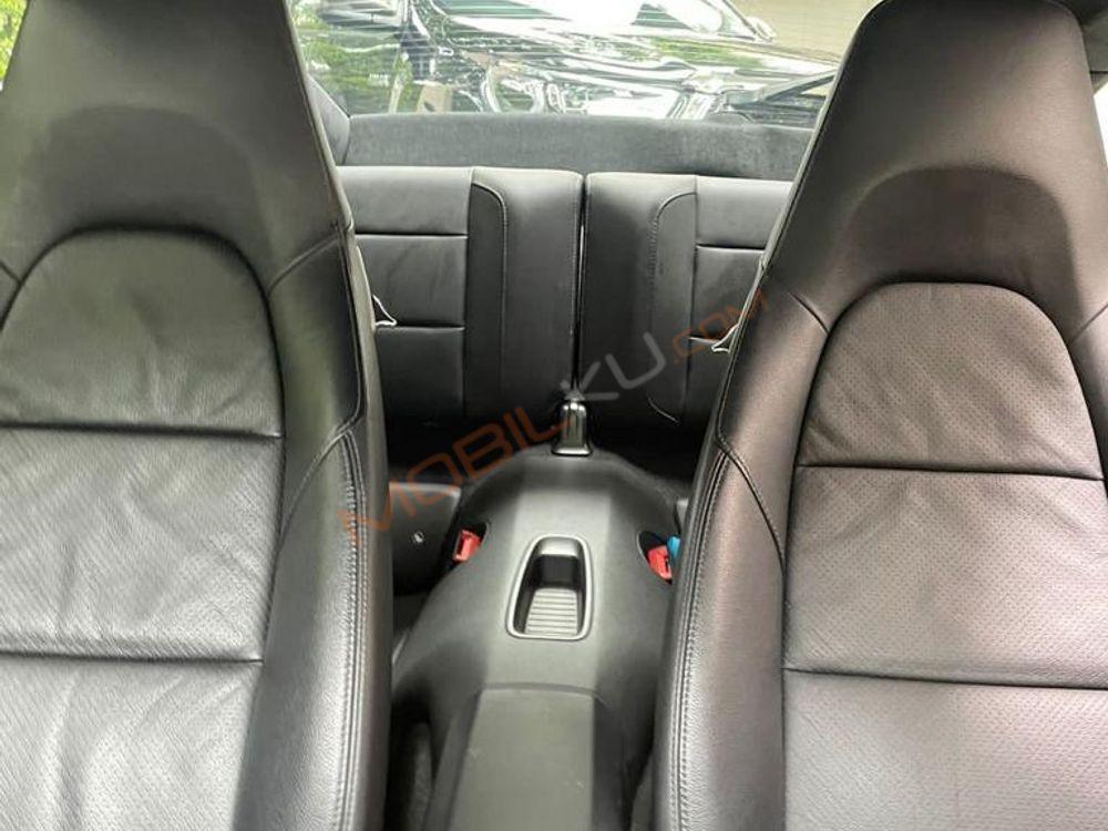 Mobil Porsche 911 2012