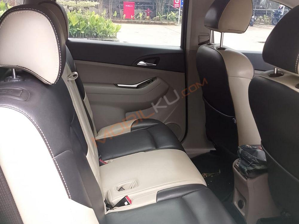 Mobil Chevrolet Orlando 2015