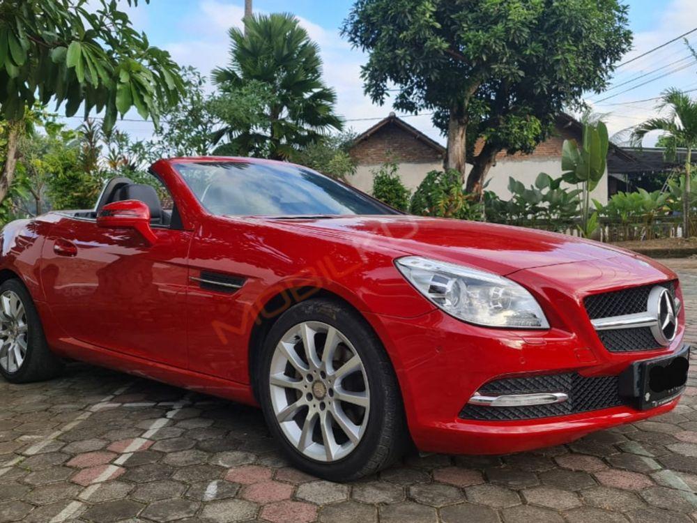 Mobil Mercedes-Benz SLK 2012