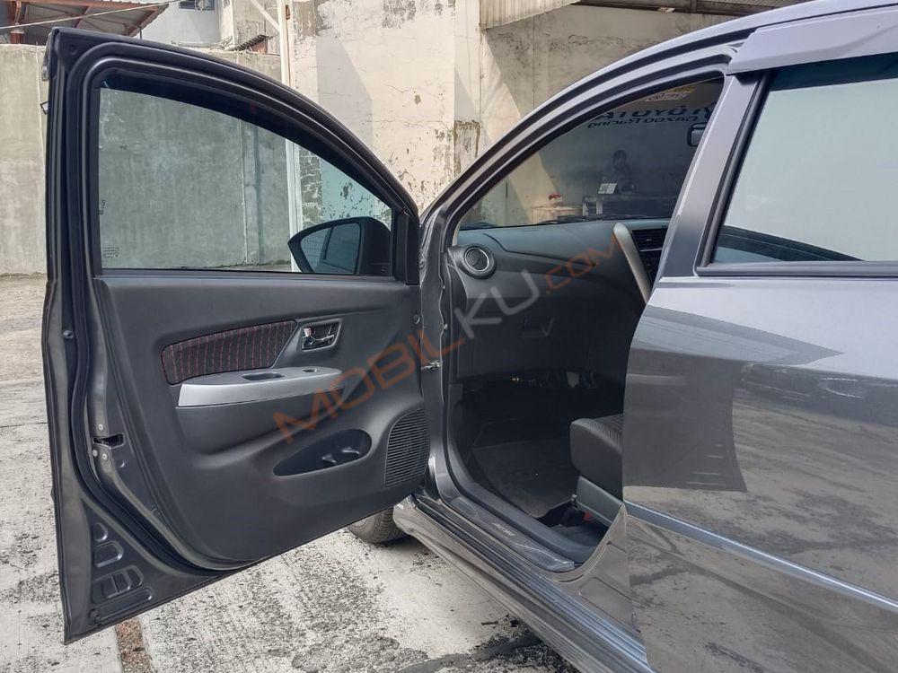 Mobil Toyota Agya 2021