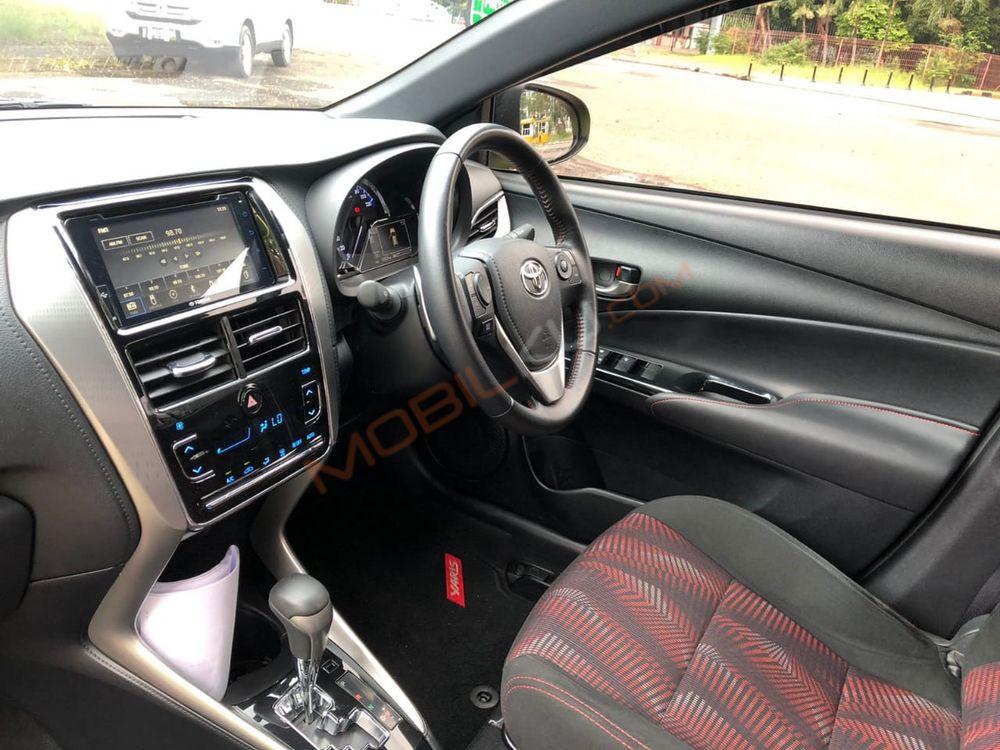 Mobil Toyota Yaris 2020