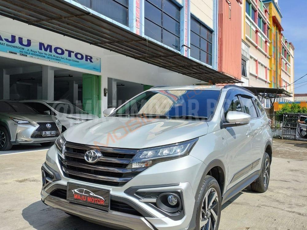 Mobil Toyota Rush 2021