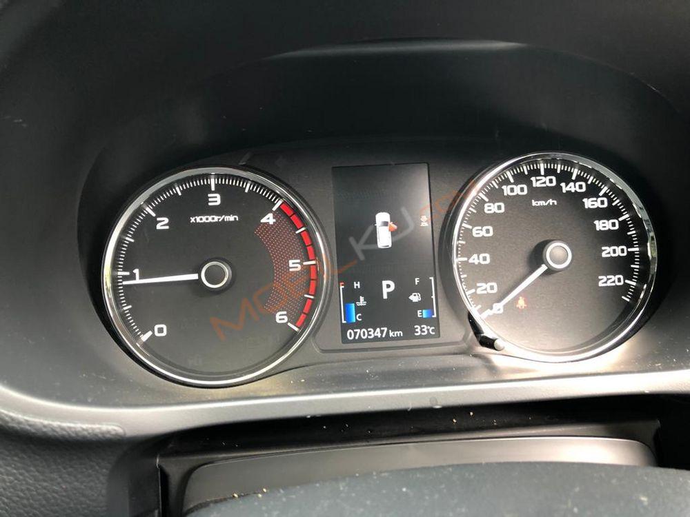 Mobil Mitsubishi Pajero Sport 2018