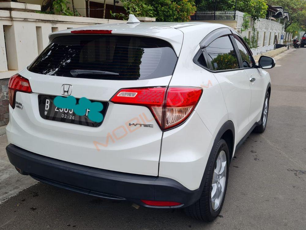 Mobil Honda HR-V 2016