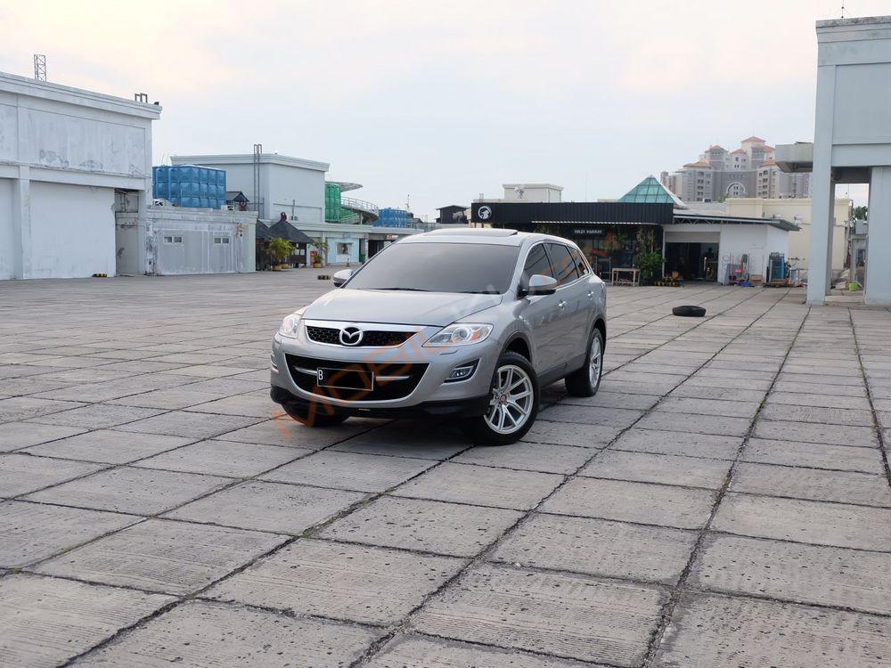 Mobil Mazda CX-9 2011