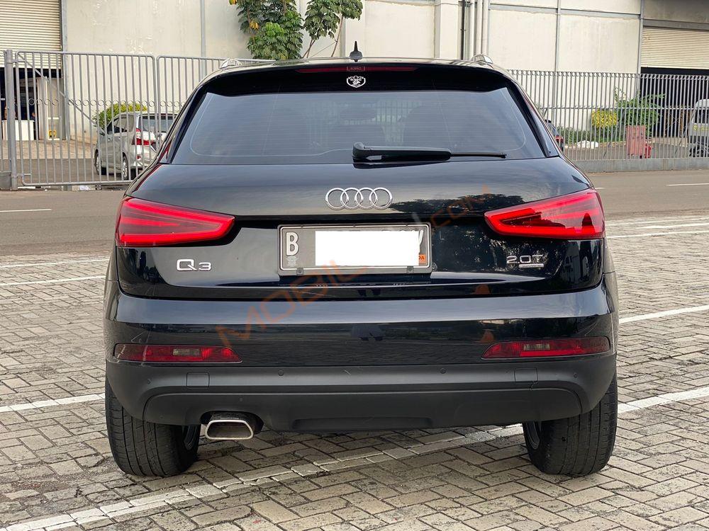 Mobil Audi Q3 2014