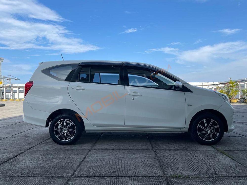 Mobil Toyota Calya 2018