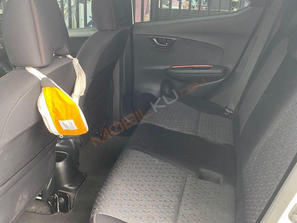 Mobil Honda Brio 2019