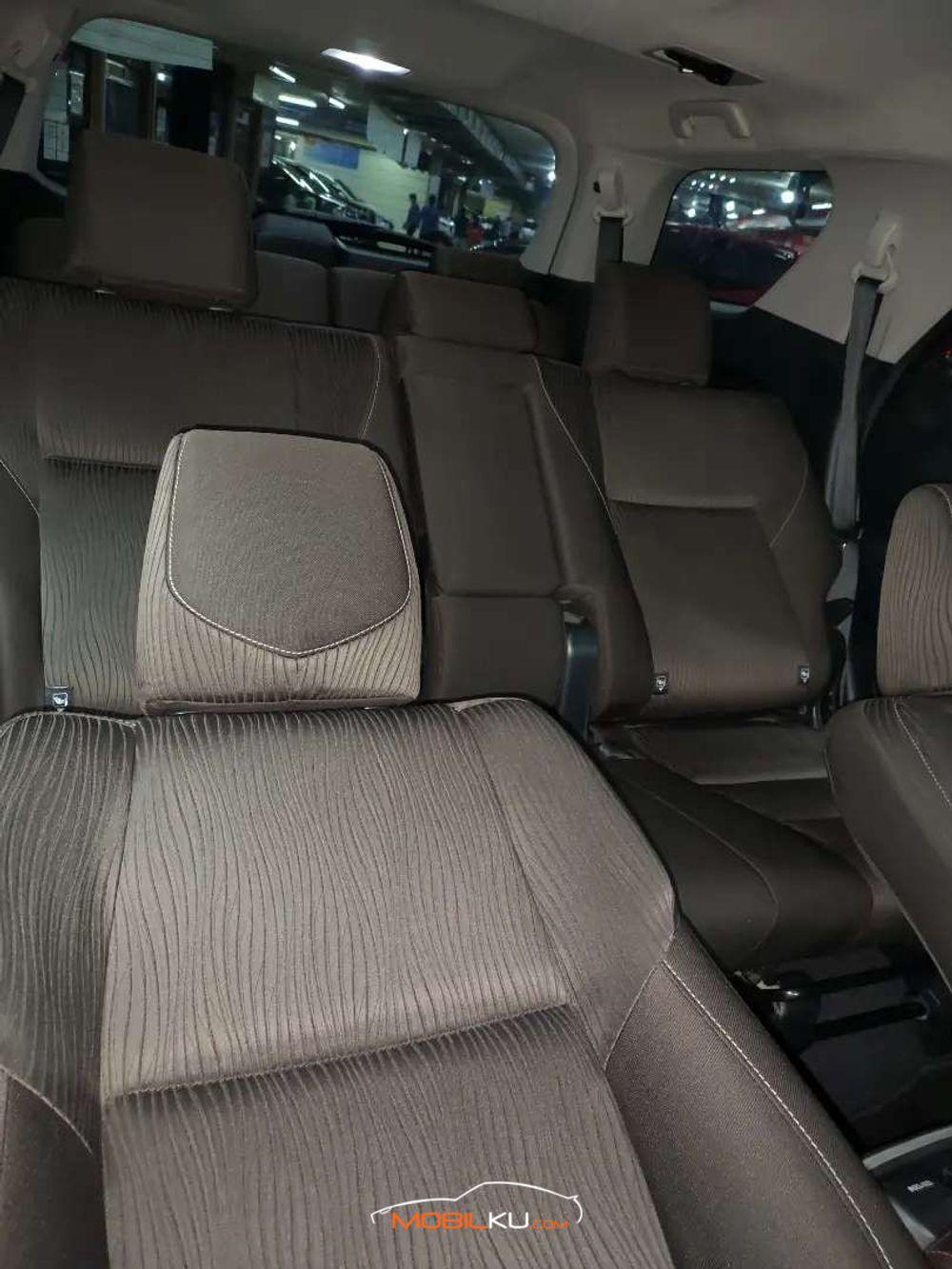 Mobil Toyota Fortuner 2016