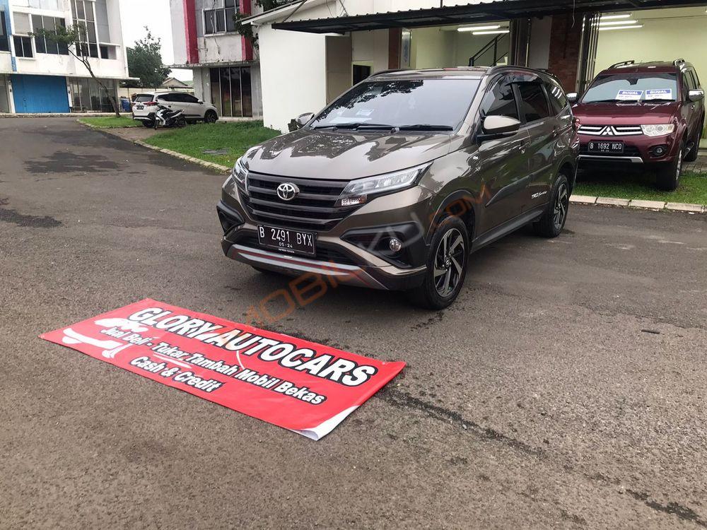 Mobil Toyota Rush 2019