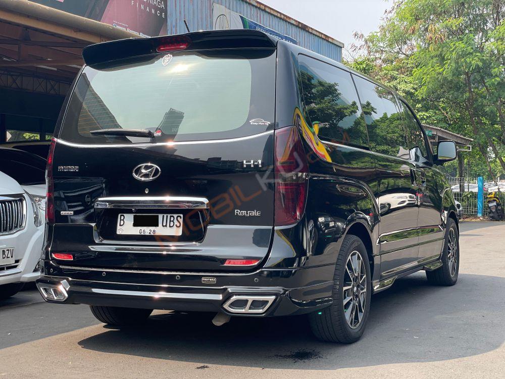 Mobil Hyundai H-1 2018