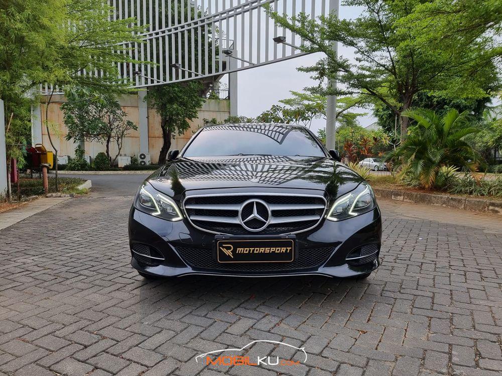 Mobil Mercedes-Benz E-Class 2014
