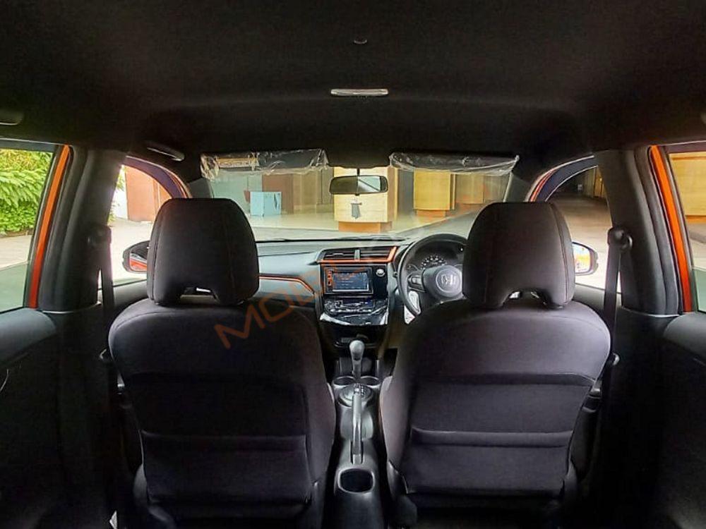 Mobil Honda Brio 2021