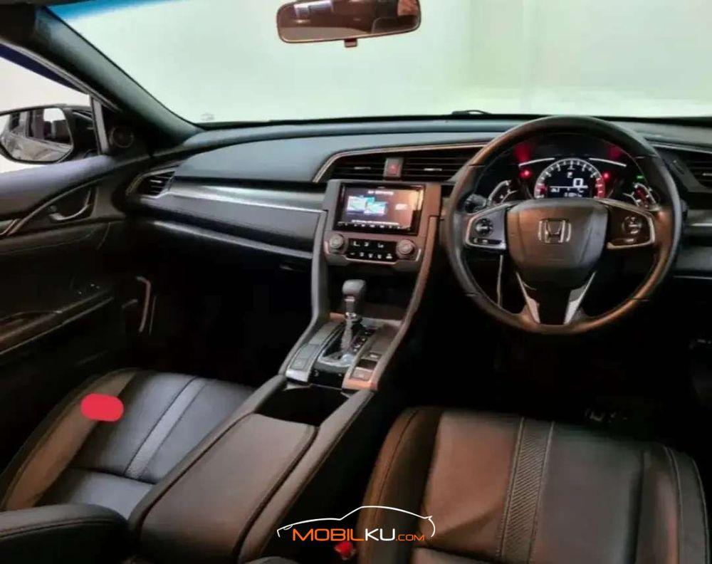 Mobil Honda Civic Sedan 2019