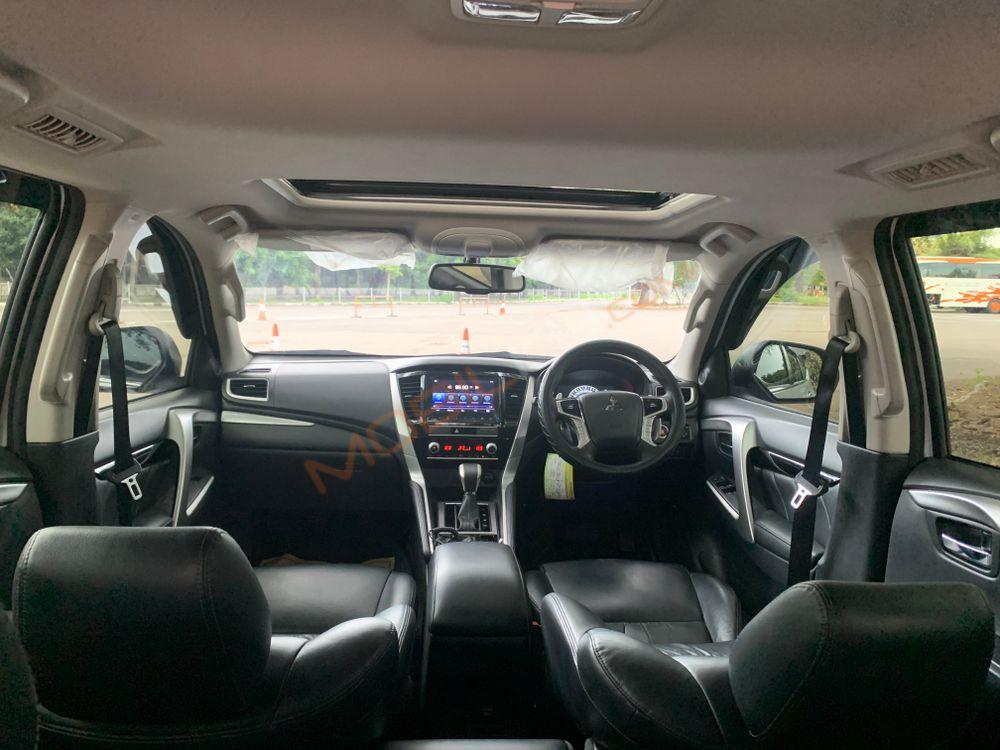 Mobil Mitsubishi Pajero Sport 2022
