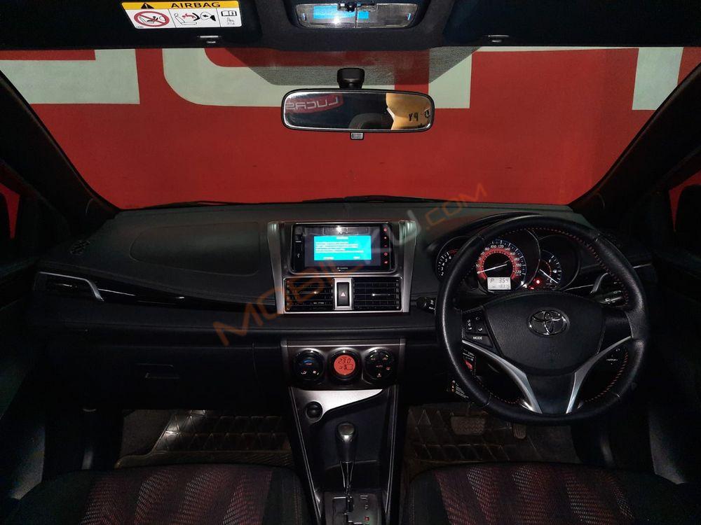 Mobil Toyota Yaris 2017