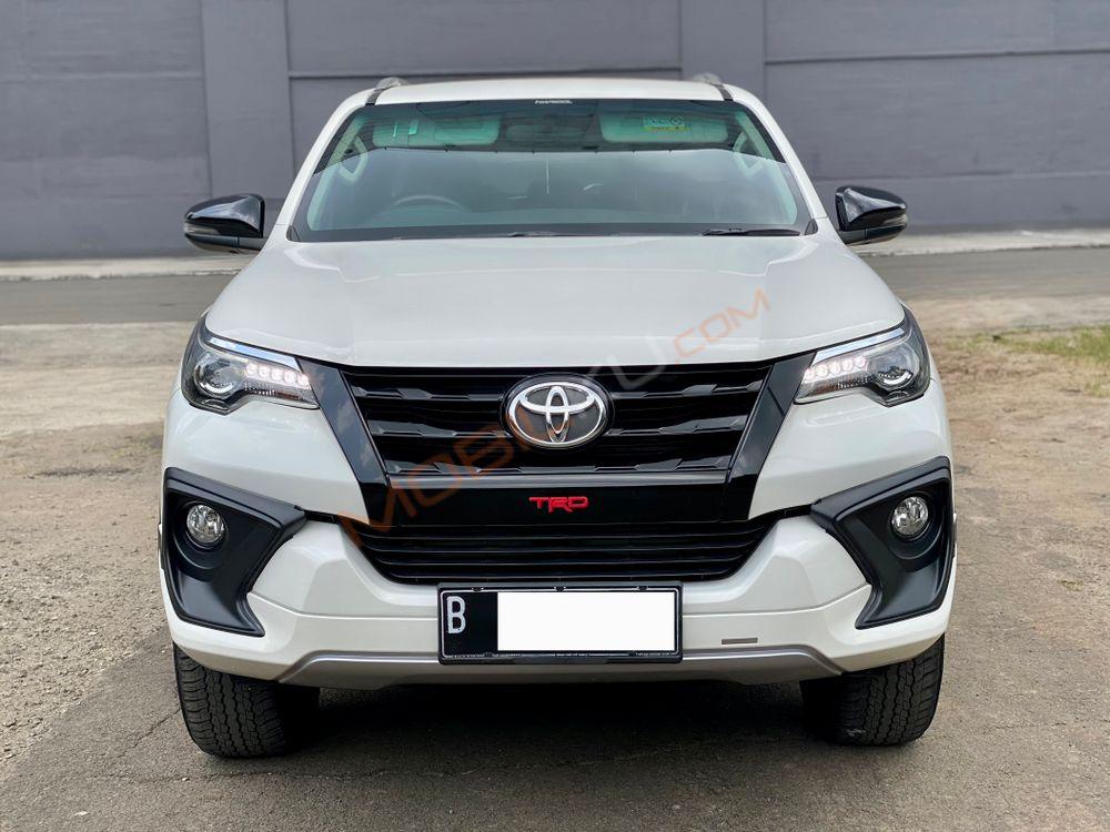 Mobil Toyota Fortuner 2019