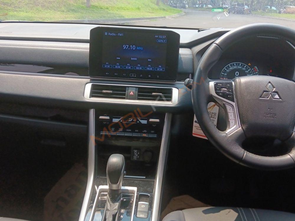 Mobil Mitsubishi Xpander Cross 2023