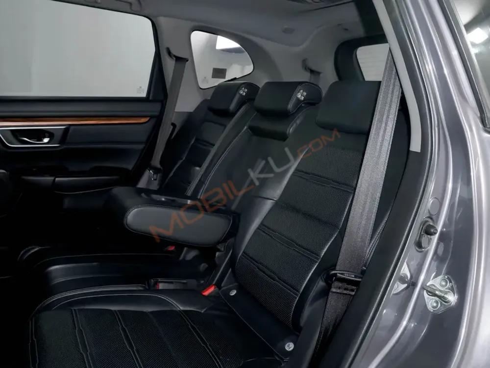 Mobil Honda CR-V 2018