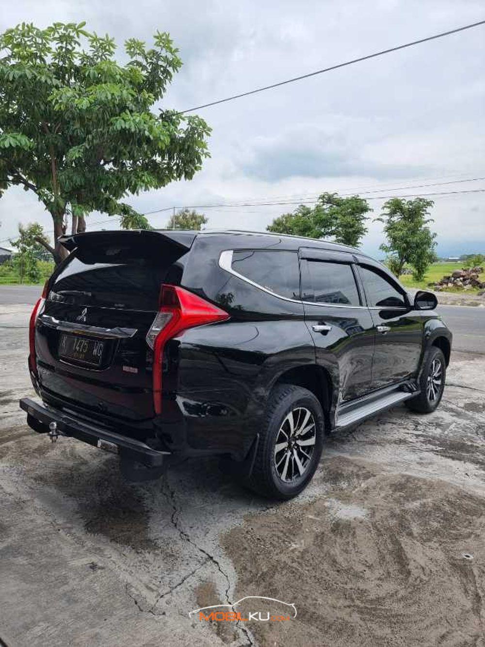 Mobil Mitsubishi Pajero Sport 2019