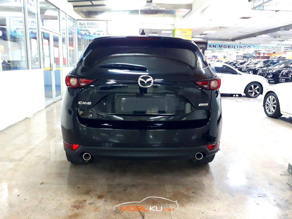 Mobil Mazda CX-5 2017