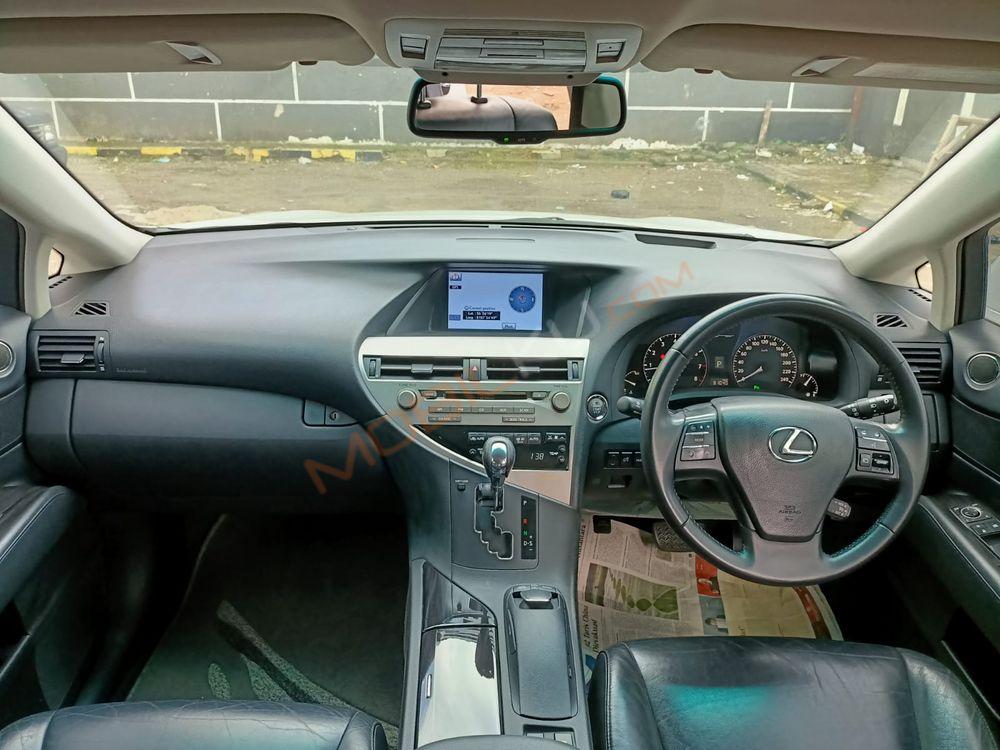 Mobil Lexus RX 2011