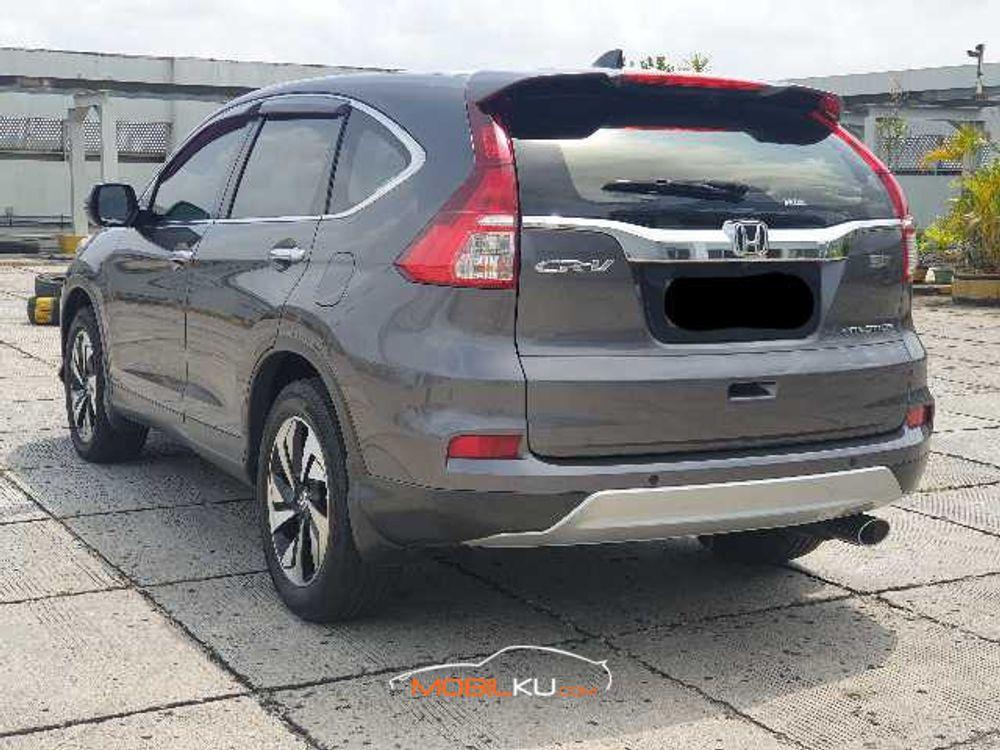 Mobil Honda CR-V 2017
