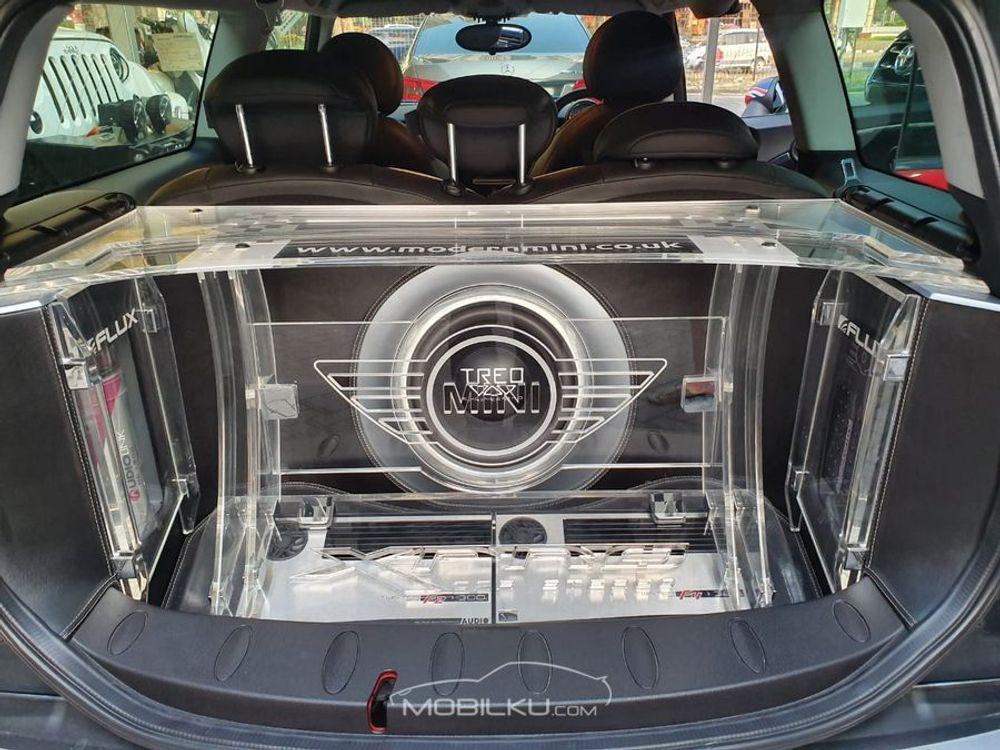 Mobil MINI Clubman 2008