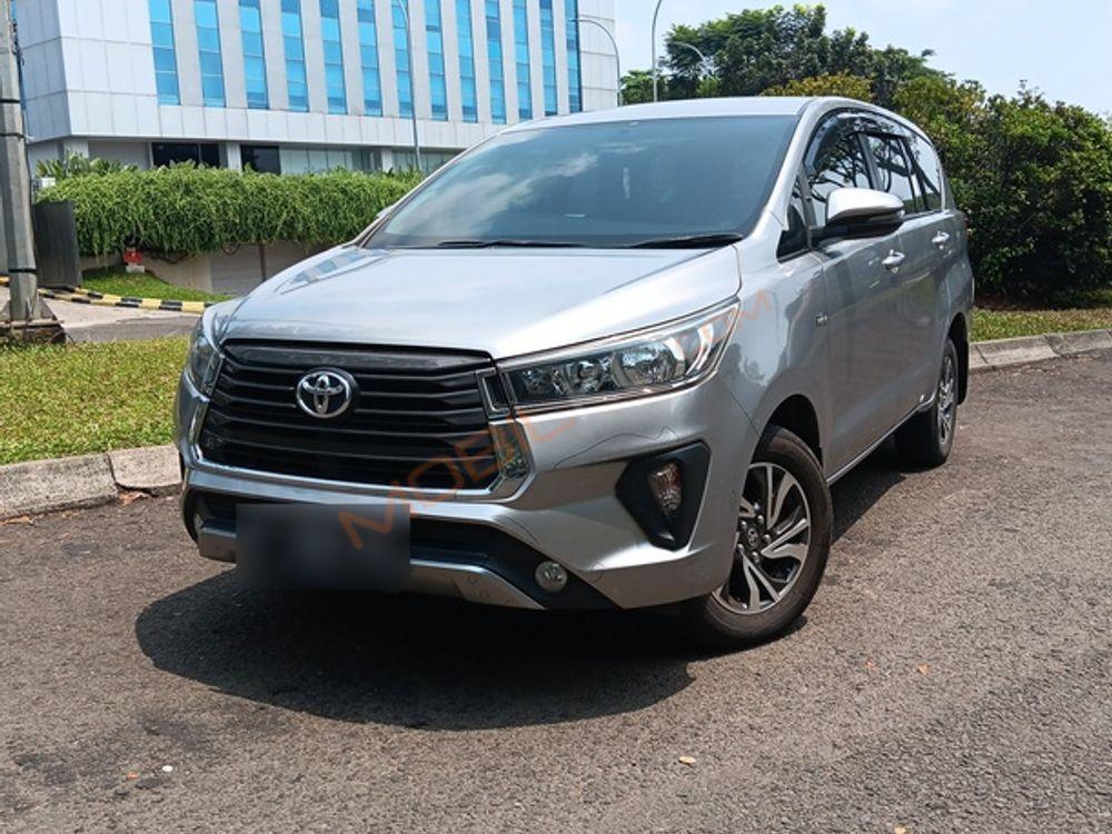 Mobil Toyota Kijang Innova 2021
