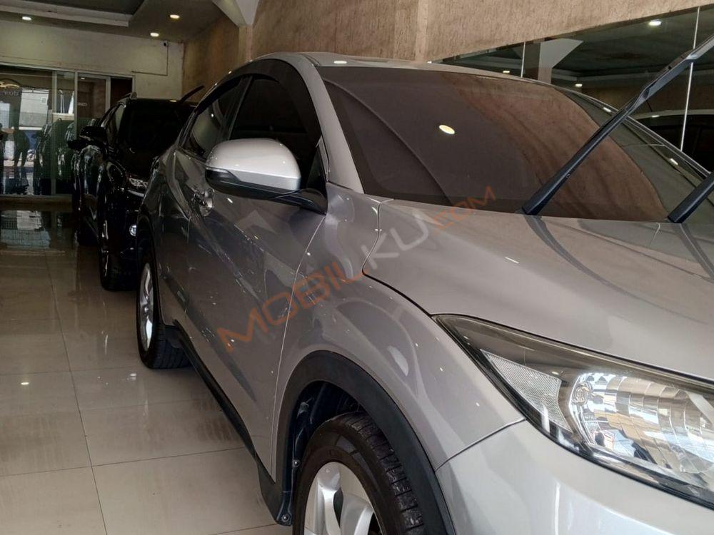 Mobil Honda HR-V 2016