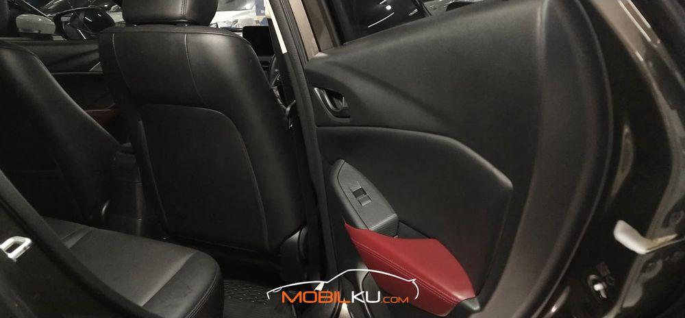 Mobil Mazda CX-3 2017