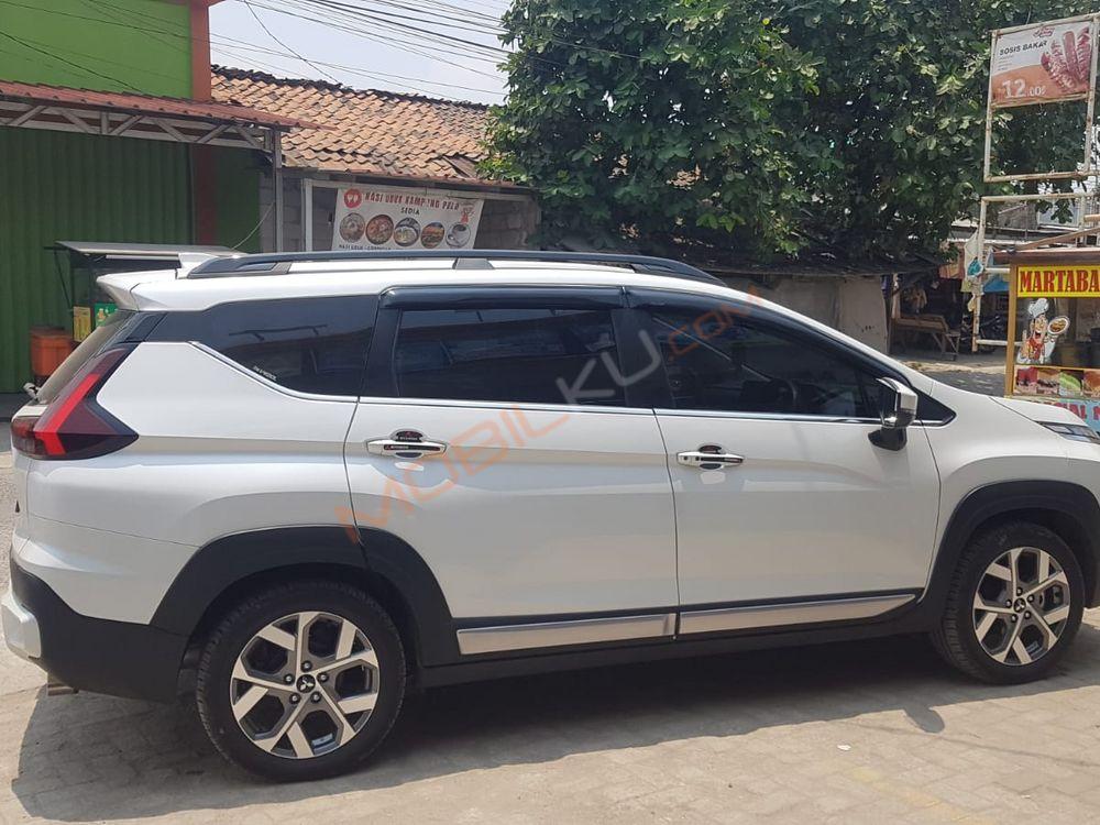 Mobil Mitsubishi Xpander Cross 2023