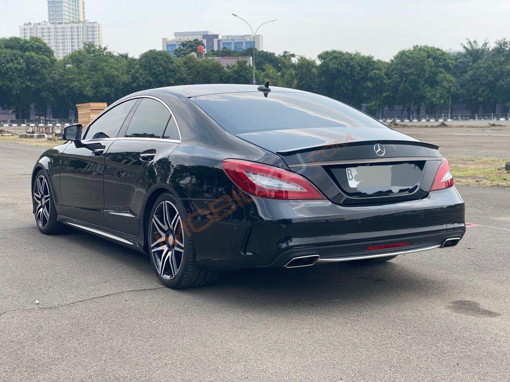 Mobil Mercedes-Benz CLS 2014