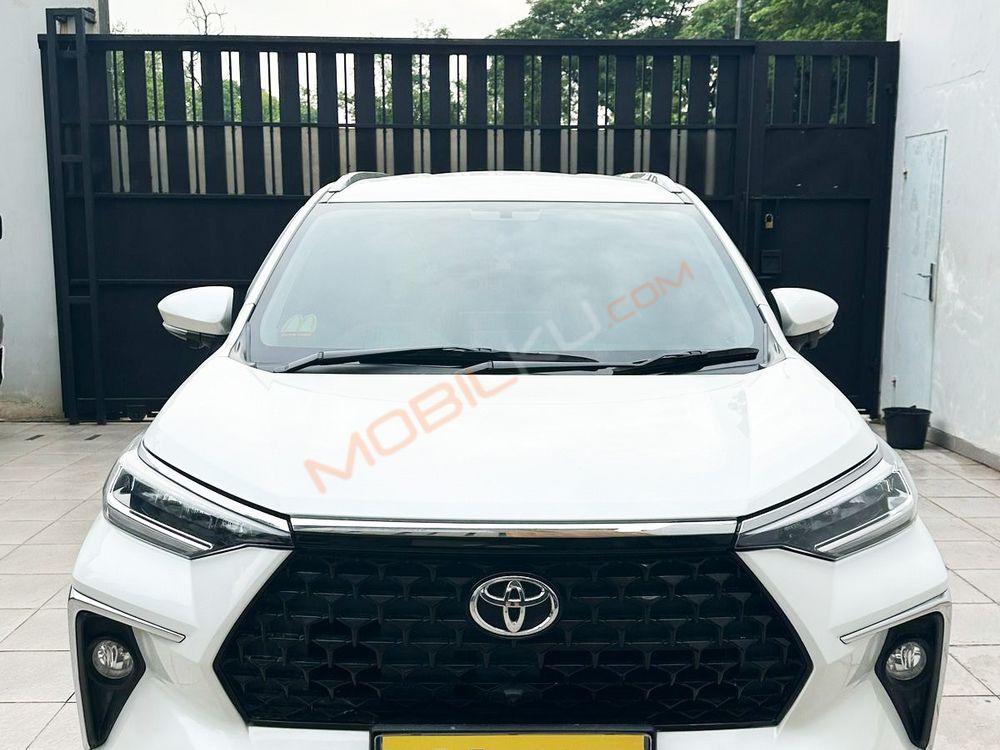 Mobil Toyota Veloz 2021