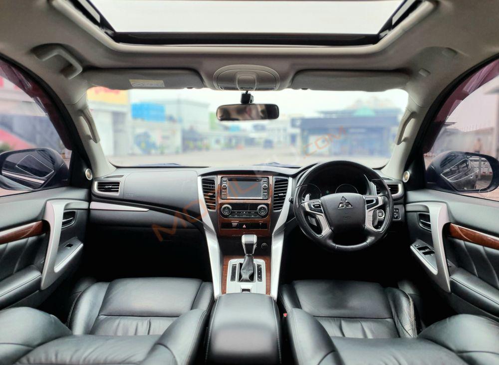 Mobil Mitsubishi Pajero Sport 2017