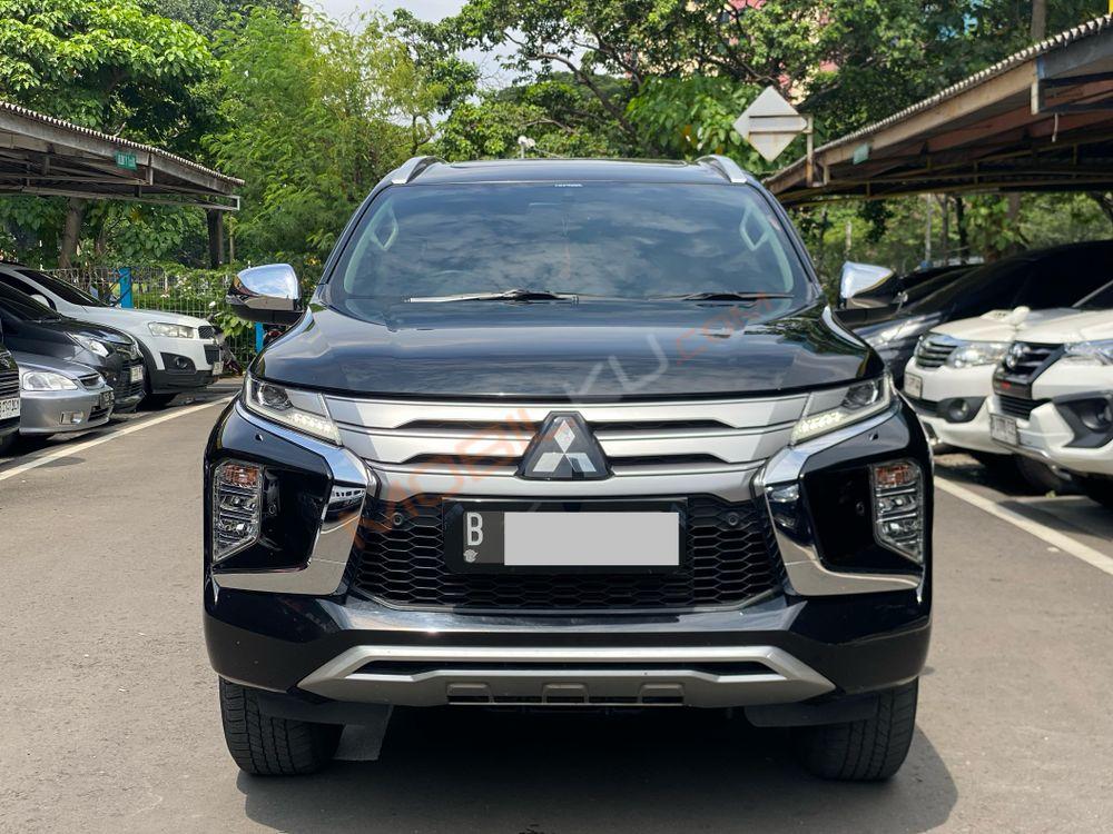 Mobil Mitsubishi Pajero Sport 2022