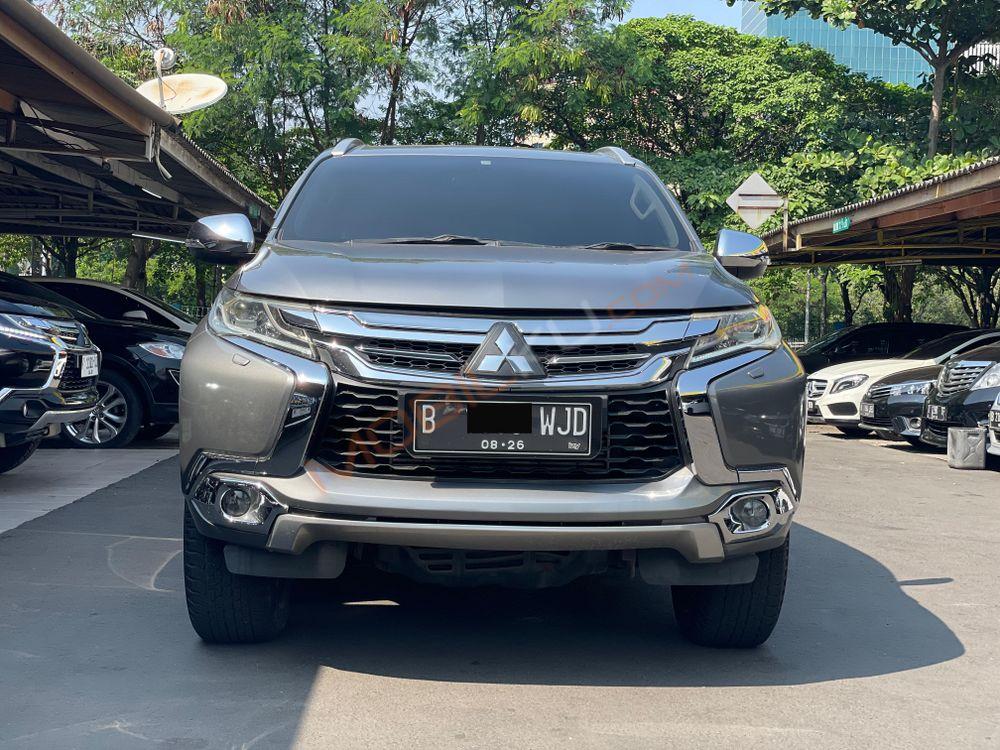Mobil Mitsubishi Pajero Sport 2016