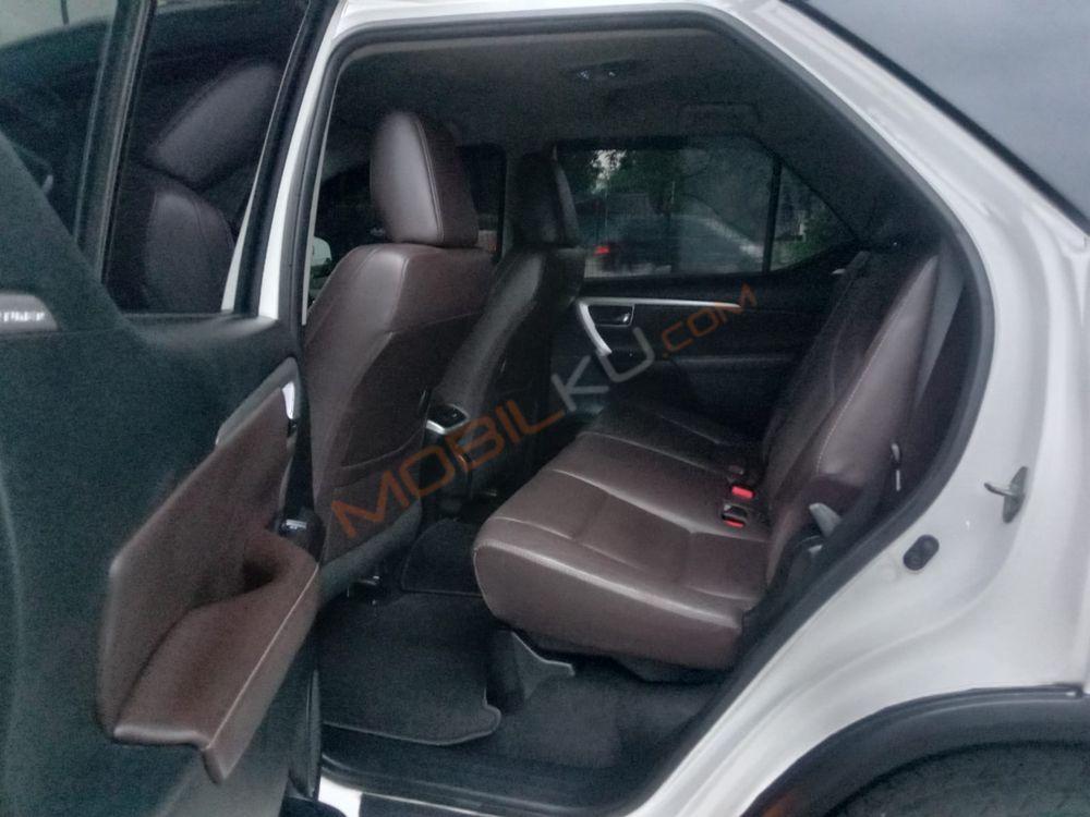 Mobil Toyota Fortuner 2017