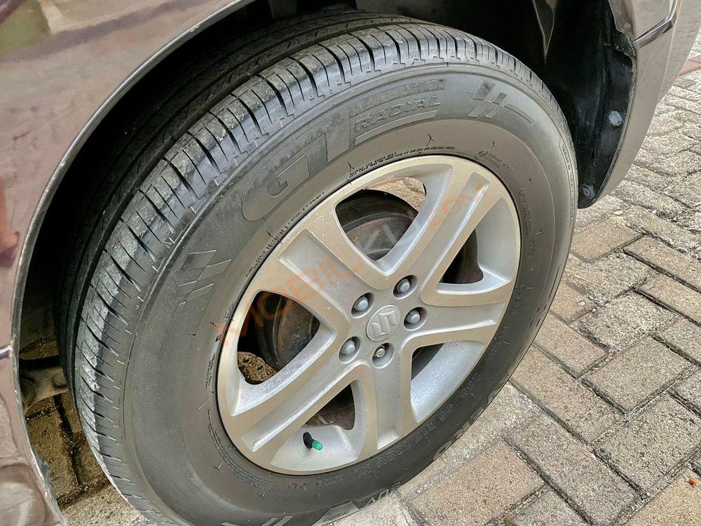 Mobil Suzuki Grand Vitara 2008