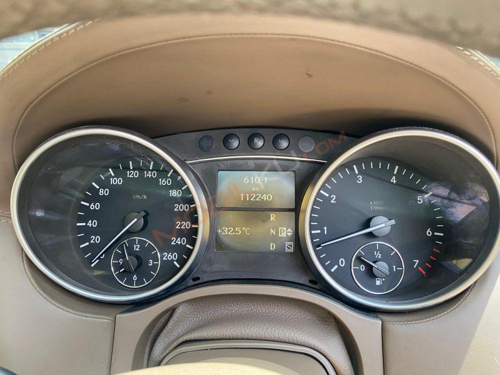 Mobil Mercedes-Benz GL 2009