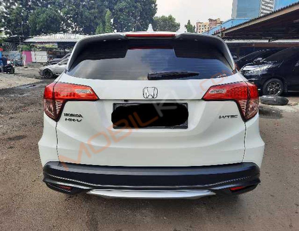 Mobil Honda HR-V 2016