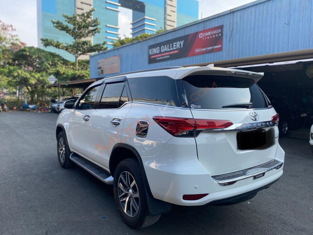 Mobil Toyota Fortuner 2017