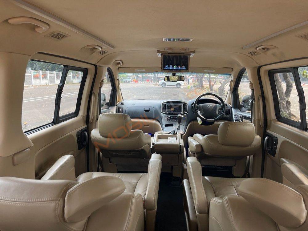 Mobil Hyundai H-1 2018