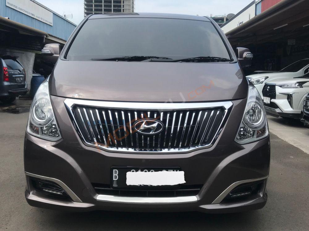 Mobil Hyundai H-1 2018