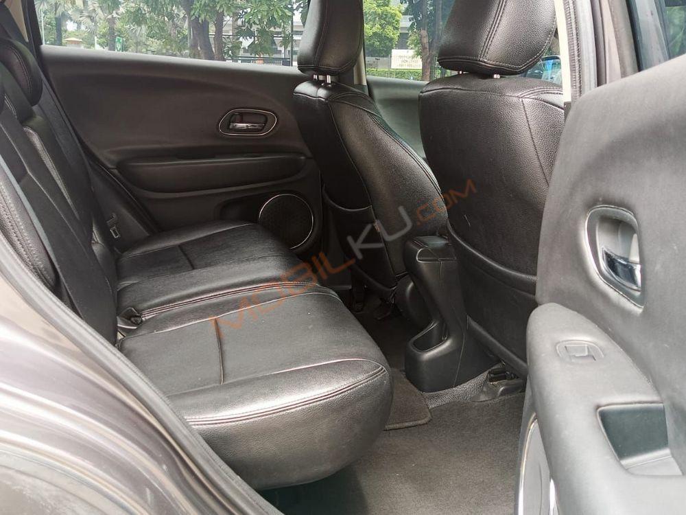 Mobil Honda HR-V 2015